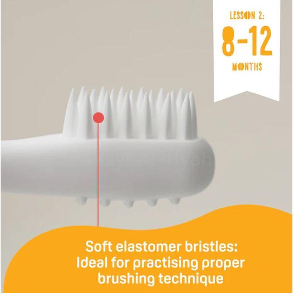 PIGEON BABY TRAINING TOOTH BRUSH L2 ORANGE(78339-2)