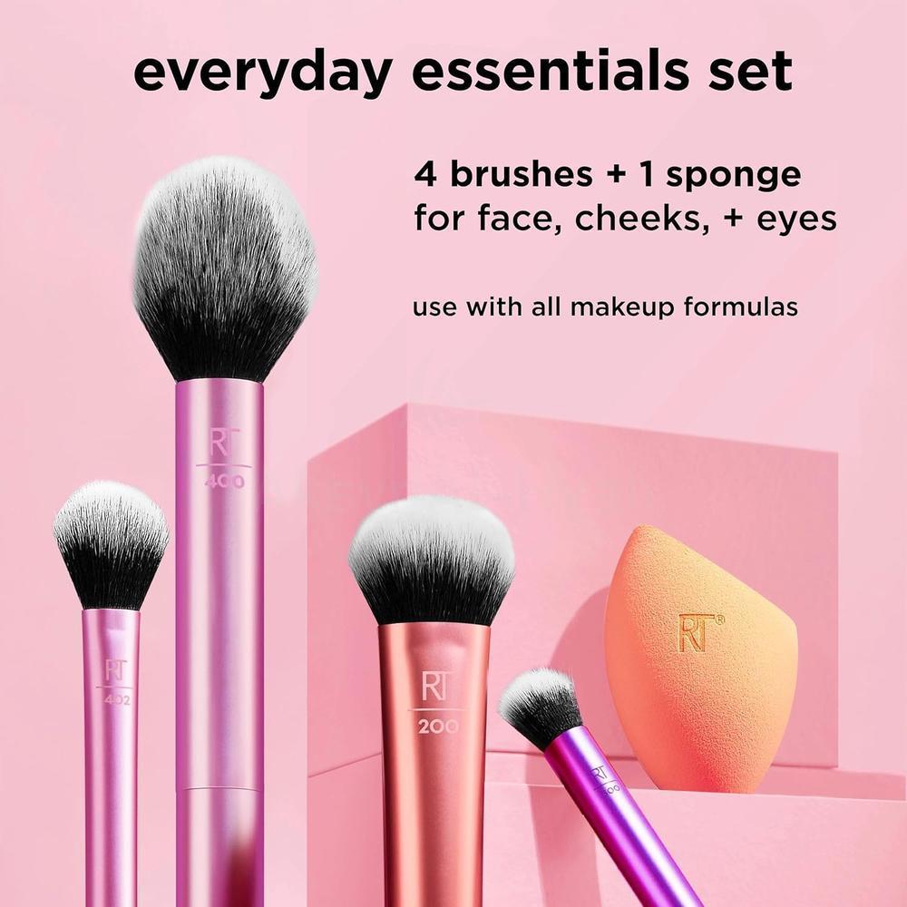 RT FACE+EYE+CHEEK EVERYDAY ESSENTIAL BRUSH SET #01786