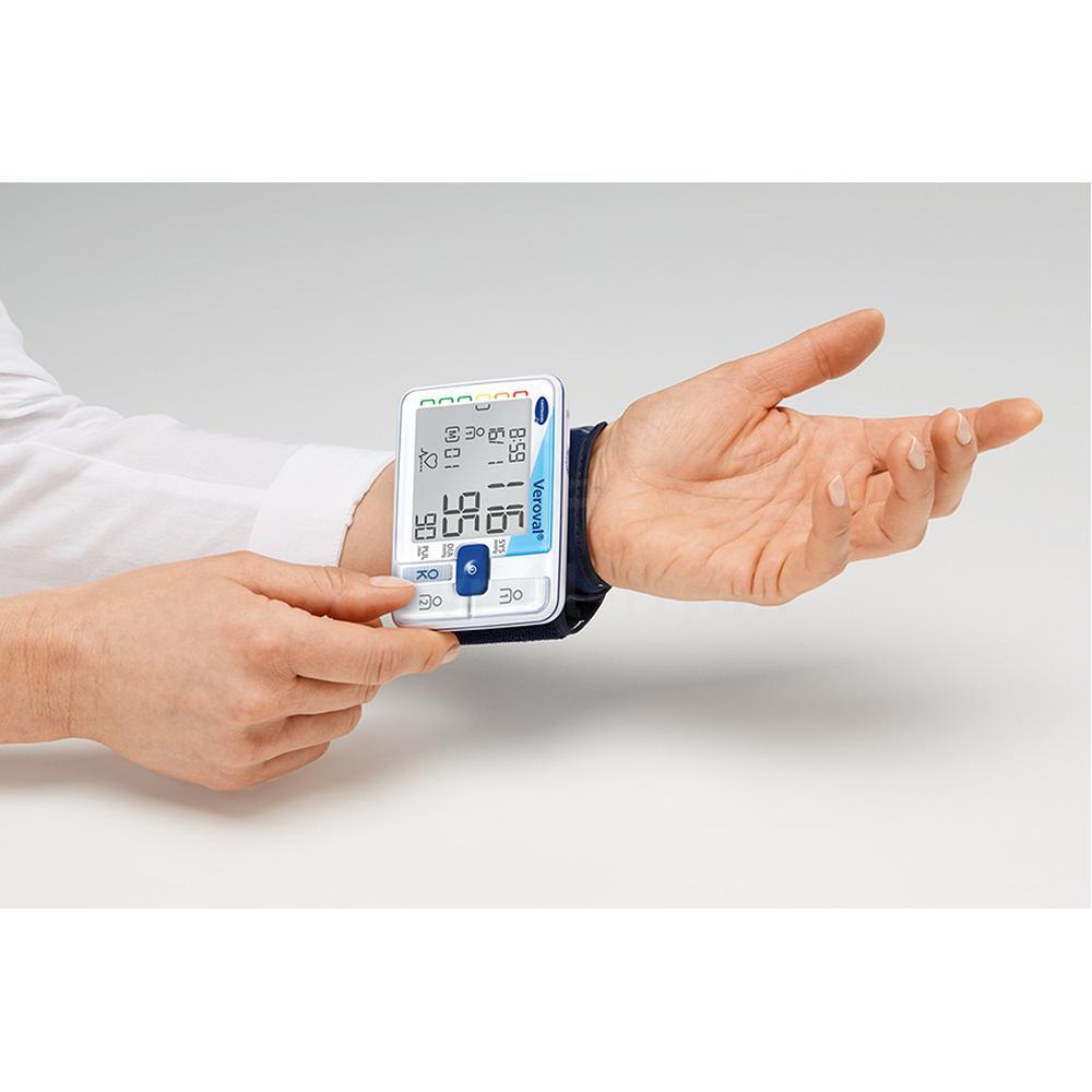 VEROVAL WRIST BLOOD PRESSURE MONITOR#180130 1