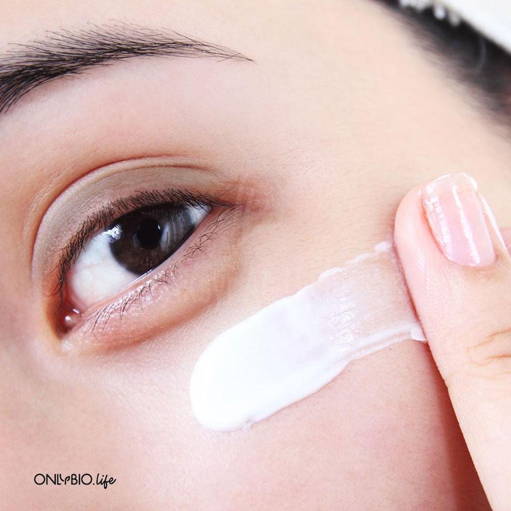 BOTANIC YOUTH TREAT SMOOTHING EYE CREAM 15ML 8