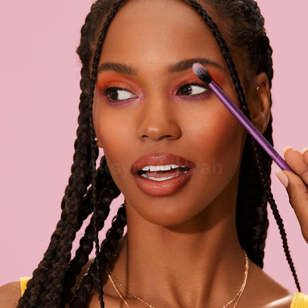 RT FACE+EYE+CHEEK EVERYDAY ESSENTIAL BRUSH SET #1991 3