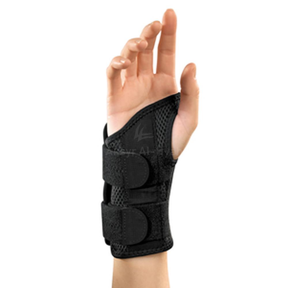 MUELLER FITTED WRIST BRACE RIGHT S/M #86271 ML 7