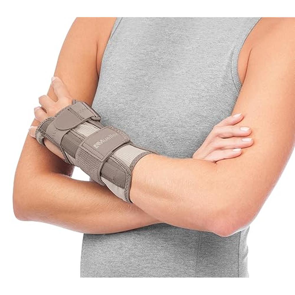 MUELLER REVERSIBLE WRIST STABILIZER S/M #62011 ML 1